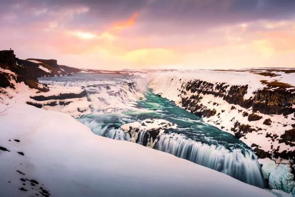 برترین زمان سفر به ایسلند